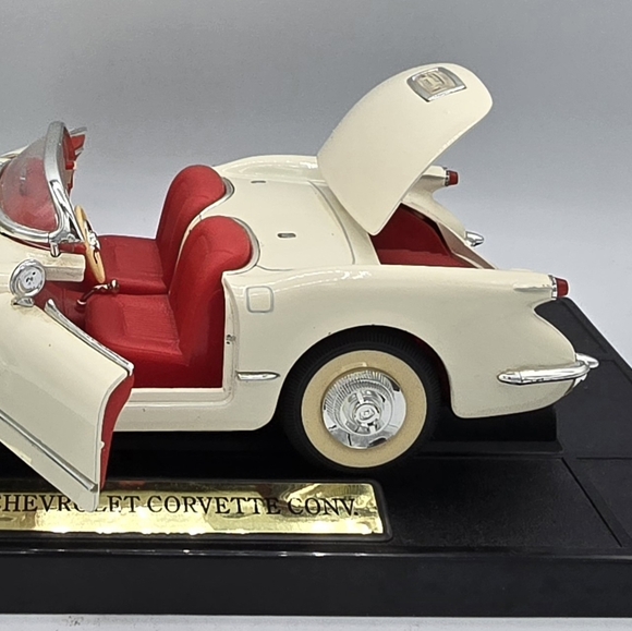 1953 Chevy Corvette Convertable - Picture 12 of 12